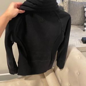 Lululemon high neck black long jacket